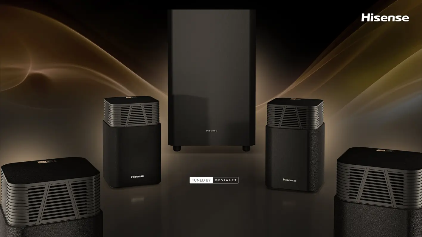 Hisense HT SATURN полная комплектация &mdash; саундбар, сабвуфер, четыре спутниковых динамика и аксессуары