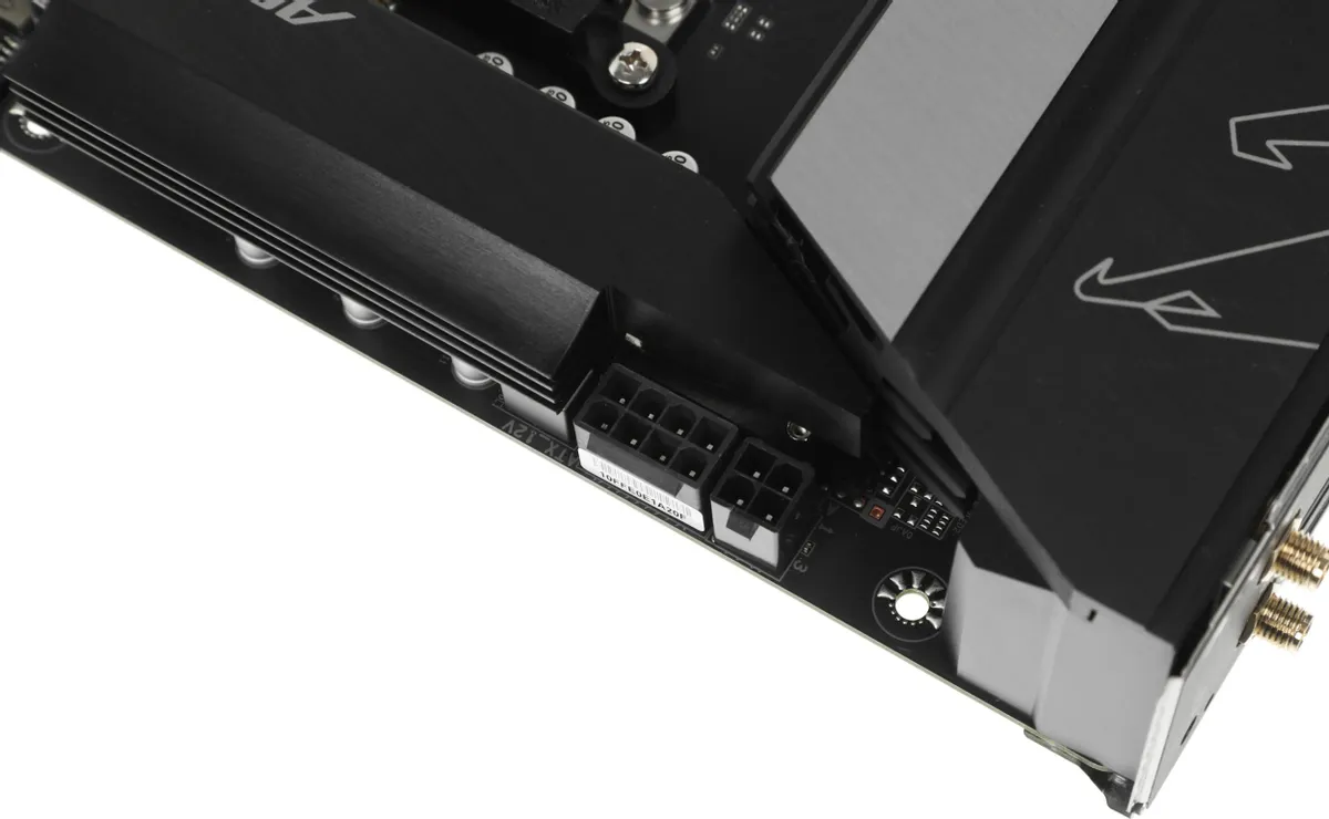 Gigabyte B650 Aorus Elite AX V2 задняя панель USB порты I/O
