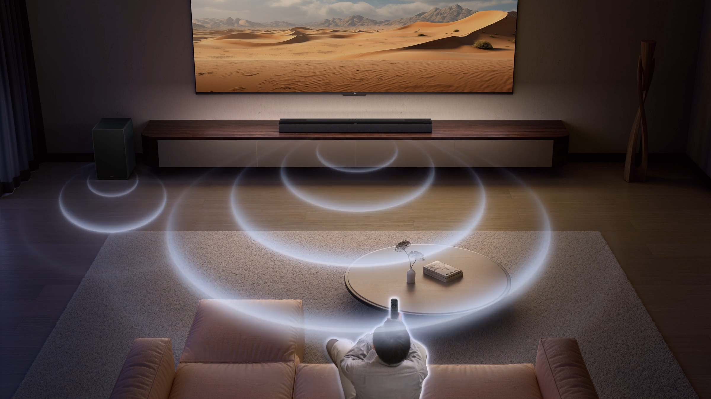 TCL Q75H &mdash; полная система с телевизором и визуализацией многонаправленного звукового поля в гостиной