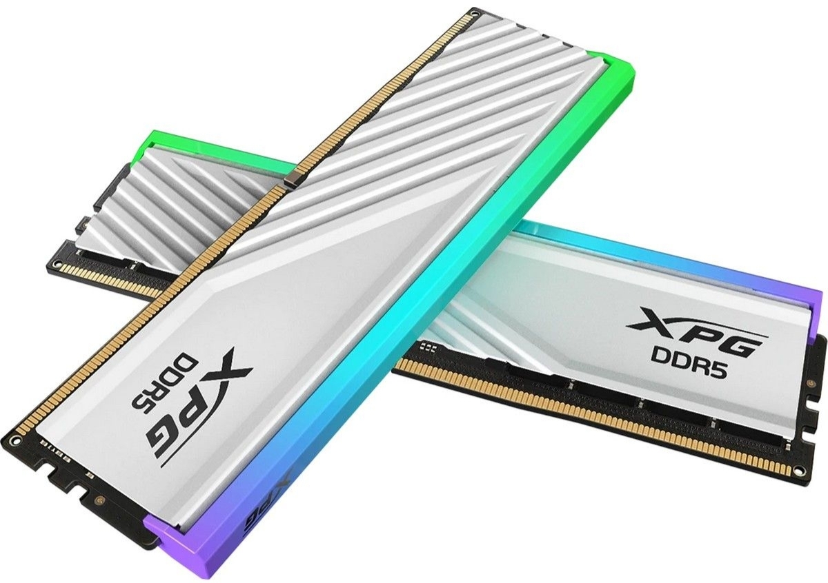 ADATA XPG Lancer Blade RGB AX5U6000C3616G-DTLABRWH белый радиатор DDR5 6000 МГц вид сбоку