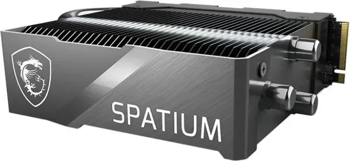 MSI Spatium M580 2TB вид сбоку с радиатором и логотипом SPATIUM