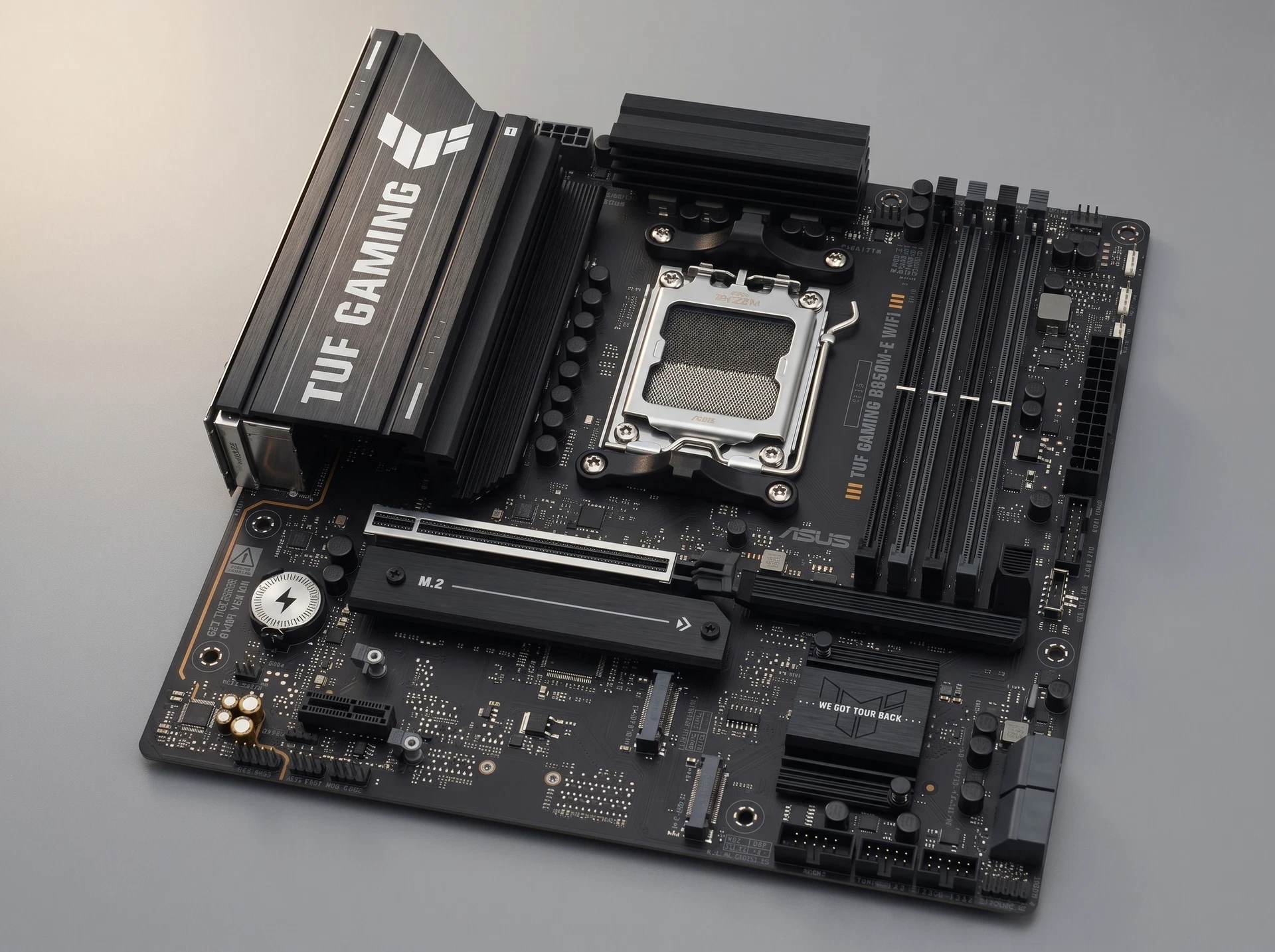Материнская плата Asus Tuf Gaming B850m-e Wifi, Socket AM5, AMD B850, mATX, RTL [90MB1LS0-M0EAY0] - фото в интерьере
