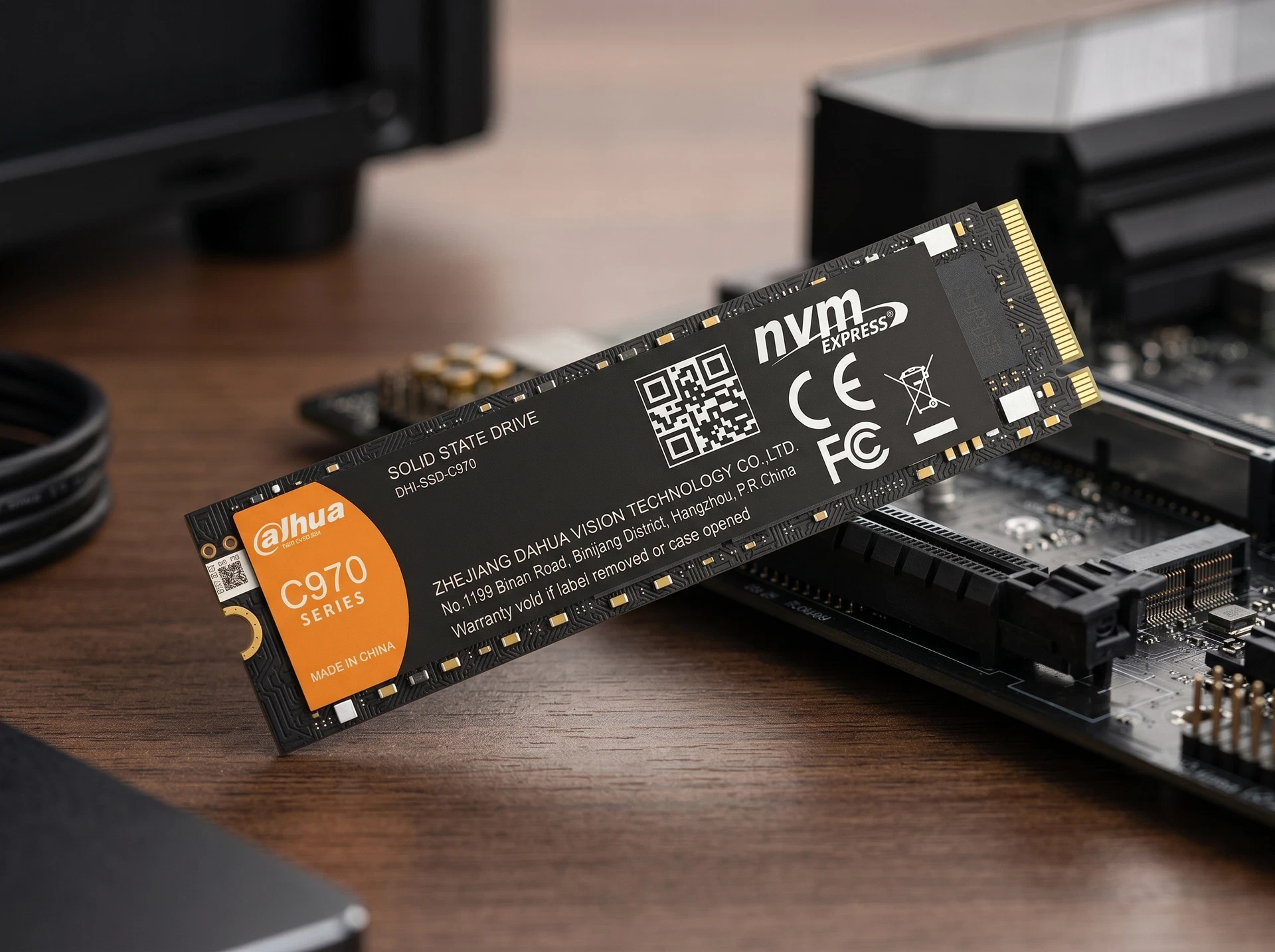 SSD накопитель Dahua C970 1ТБ, M.2 2280, PCIe 4.0 x4, NVMe [DHI-SSD-C970N1TB] - фото в интерьере