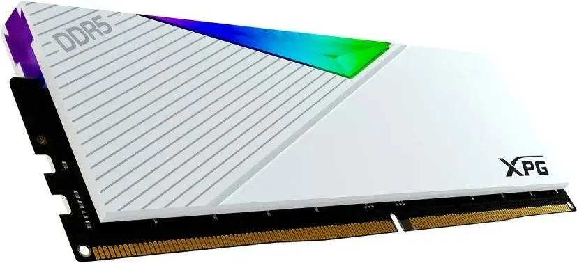 ADATA Lancer DDR5 вид сверху RGB-подсветка градиент фиолетовый синий зелёный контакты